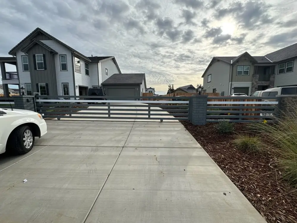 Green Lion fence project photo 11 of 34