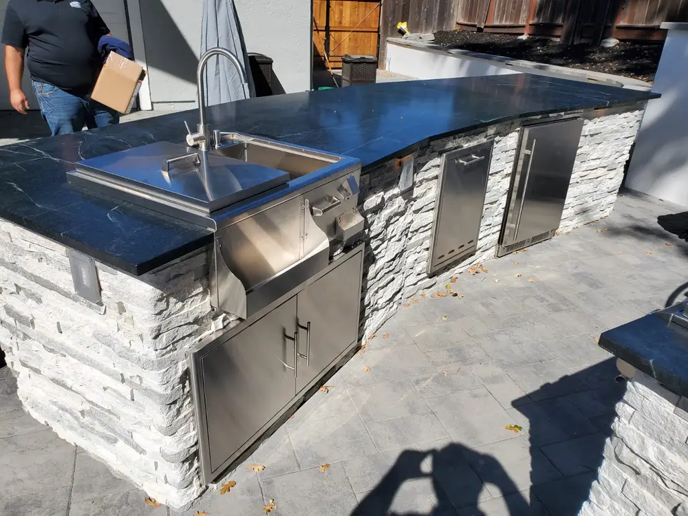 Green Lion Outdoor Kitchens project photo