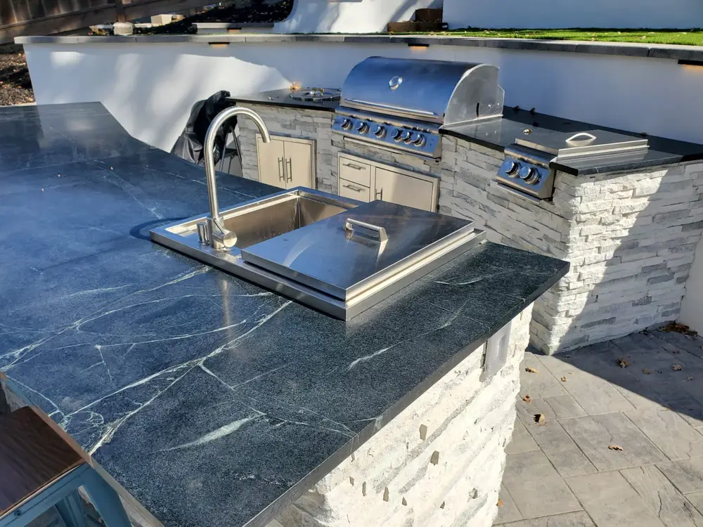 Green Lion Outdoor Kitchens project photo