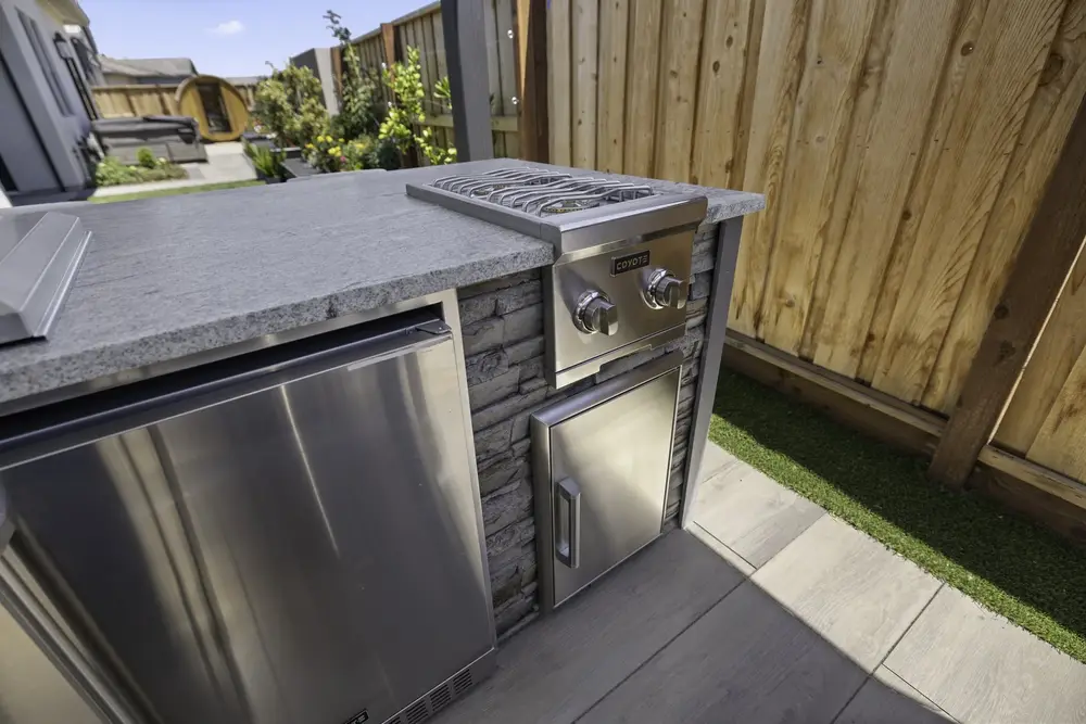 Green Lion outdoor kitchen project photo 19 of 21