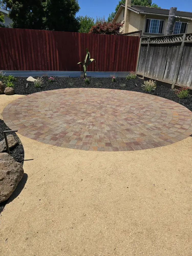 Green Lion Pavers & Porcelain Tile project photo