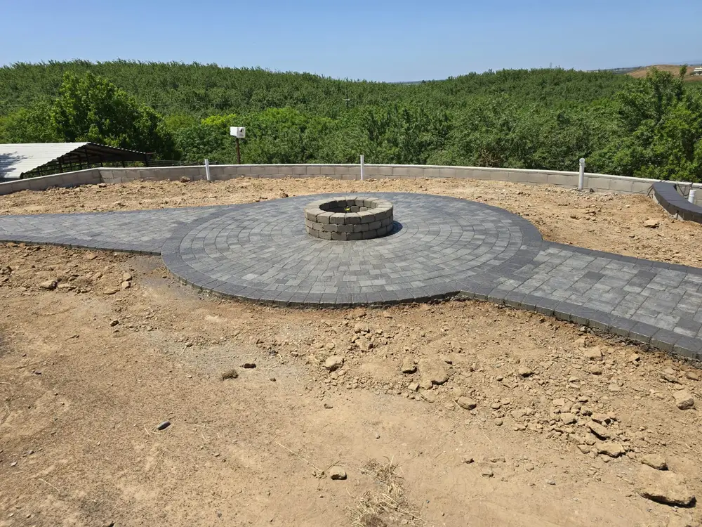 Green Lion Pavers & Porcelain Tile project photo
