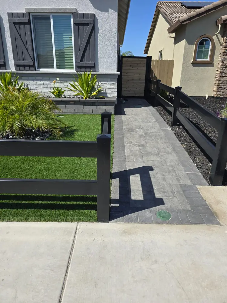 Green Lion Pavers & Porcelain Tile project photo