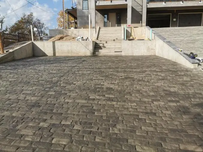 Green Lion paver and porcelain hardscape project photo 27 of 38