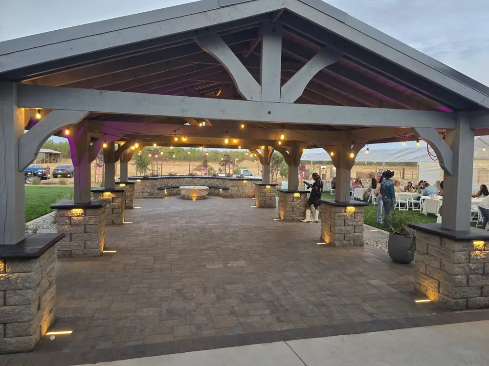 Green Lion Pergolas & Pavilions project photo