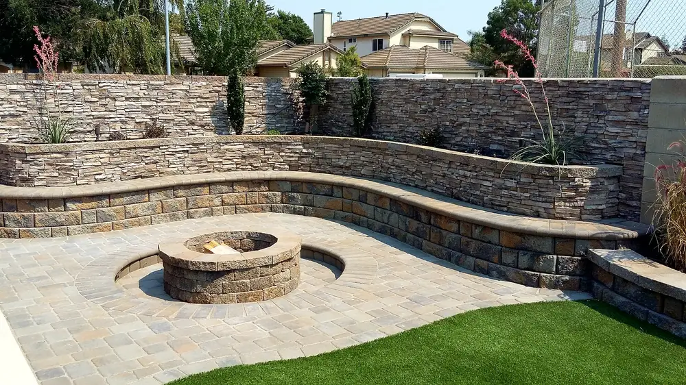 Green Lion Retaining Walls project photo