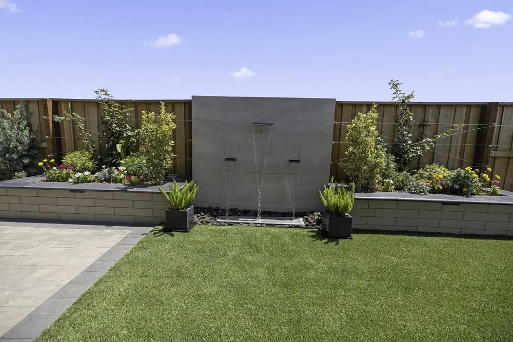 Green Lion Retaining Walls project photo