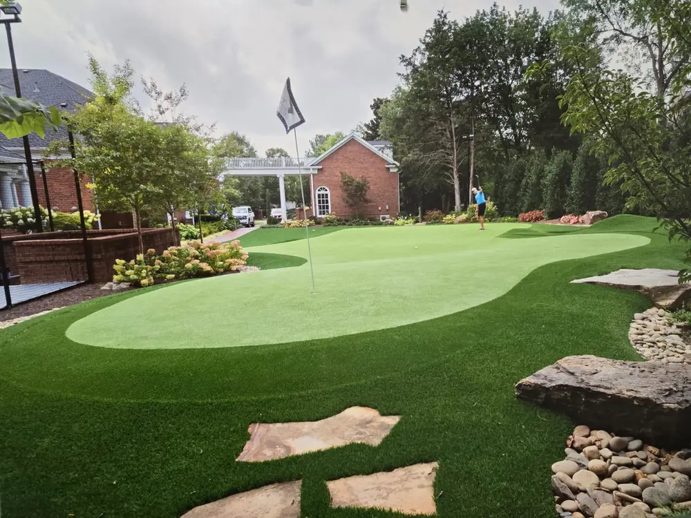 Green Lion Synthetic Grass & Putting Greens project photo
