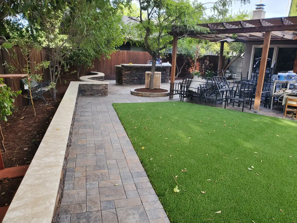 Green Lion synthetic grass project photo 11 of 13